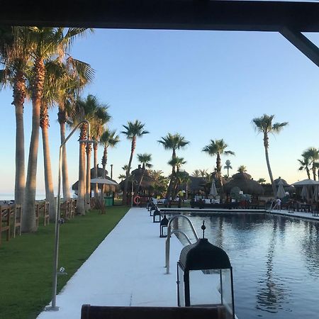 Apartamento Con Piscina ,Playa Con Vistas Panoramicas En La Marina De Sotogrande San Roque  Bagian luar foto