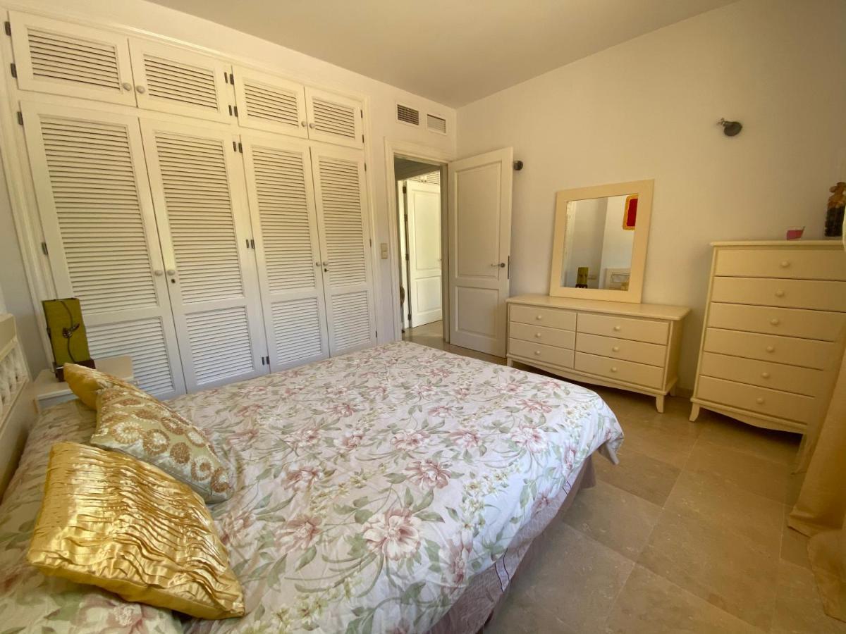 Apartamento Con Piscina ,Playa Con Vistas Panoramicas En La Marina De Sotogrande San Roque  Bagian luar foto