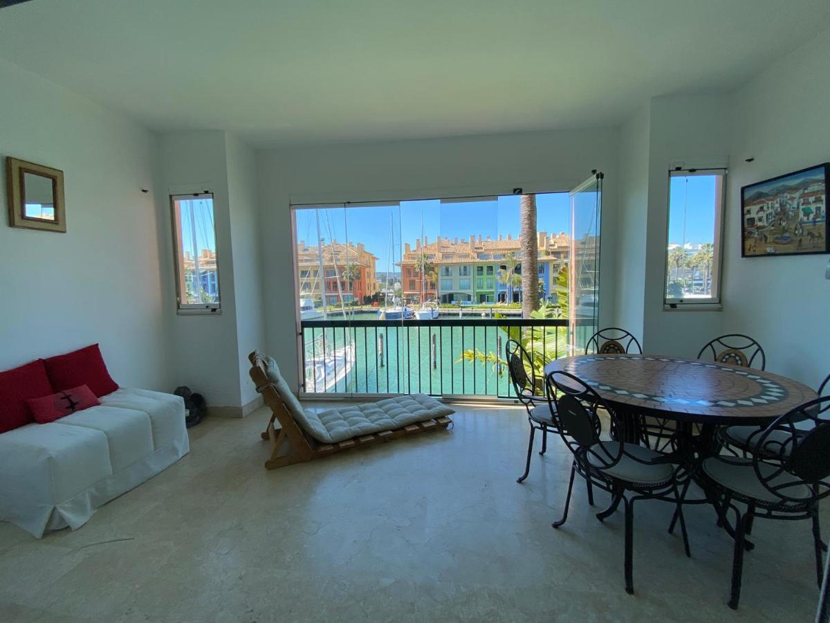 Apartamento Con Piscina ,Playa Con Vistas Panoramicas En La Marina De Sotogrande San Roque  Bagian luar foto